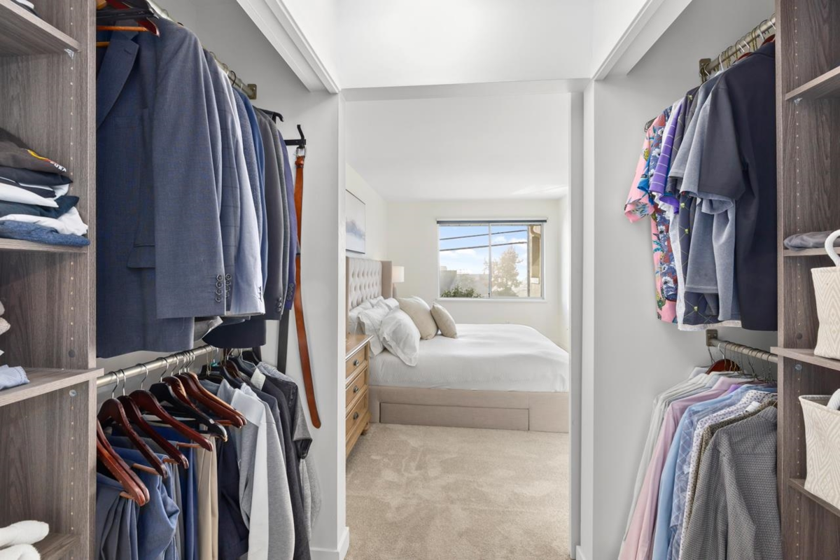 Powder Room Photo of 103 1225 Merklin Street, White Rock, BC