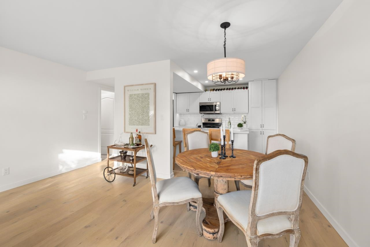 Walk-In Closet Photo of 103 1225 Merklin Street, White Rock, BC