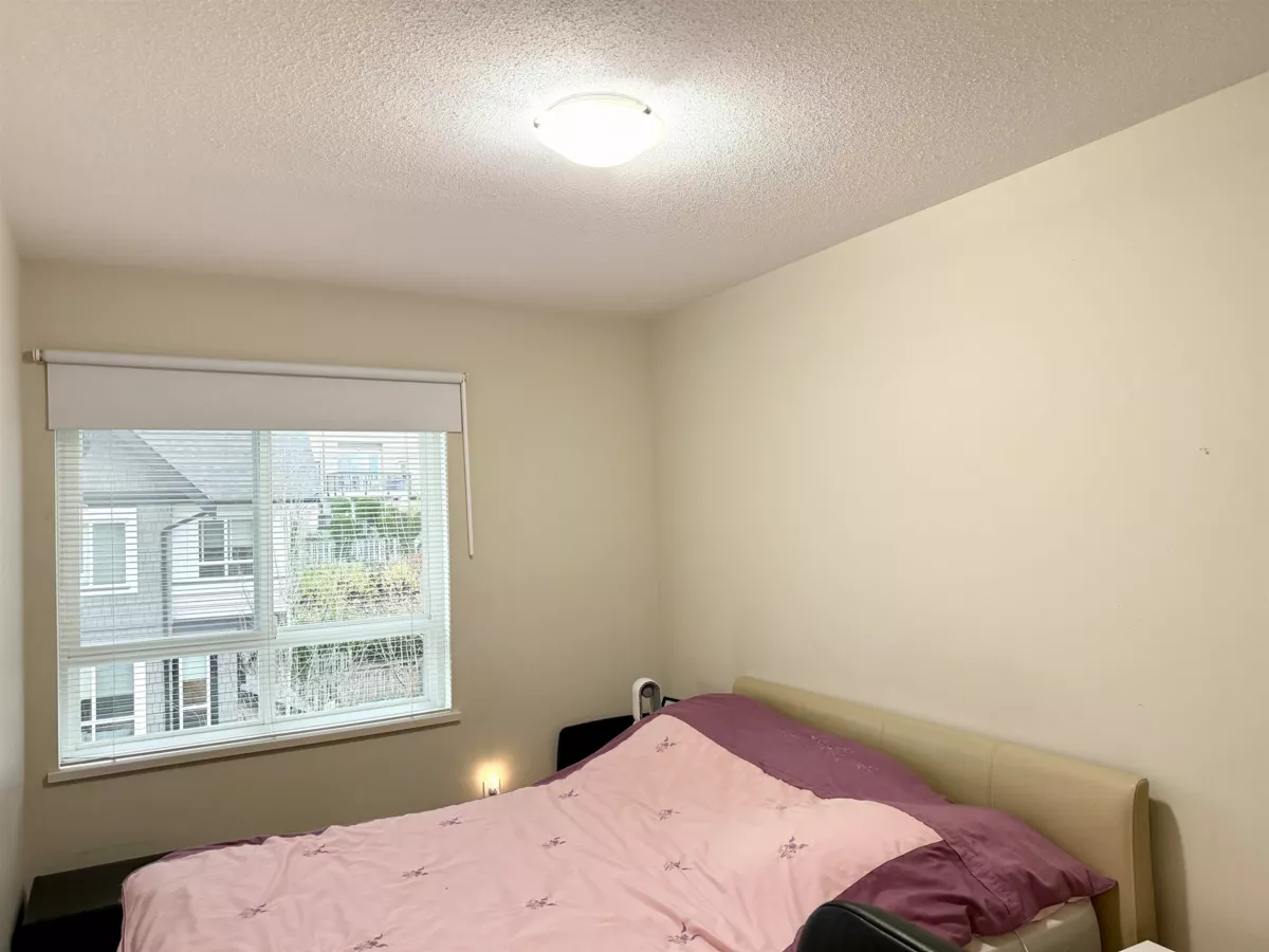 Hallway Photo of 46 1295 Soball Street, Coquitlam, BC