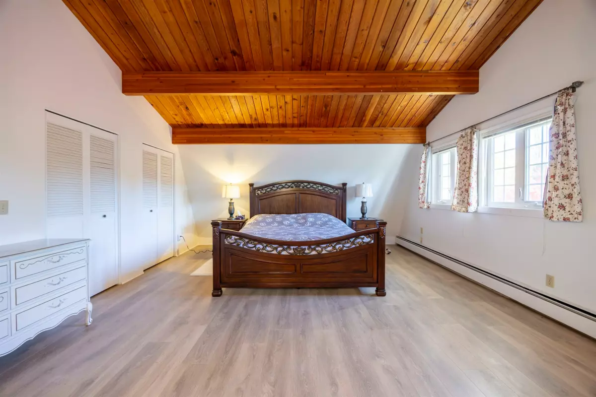 Mudroom Photo of 321 248 Street, Langley, BC