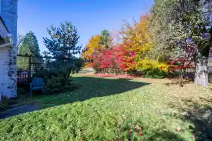 Garden / Landscaping Photo of 321 248 Street, Langley, BC