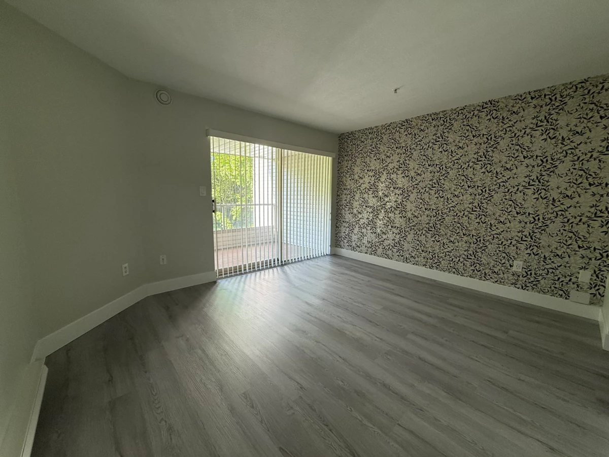 Bedroom 2 Photo of 206 1955 Suffolk Avenue, Port Coquitlam, BC