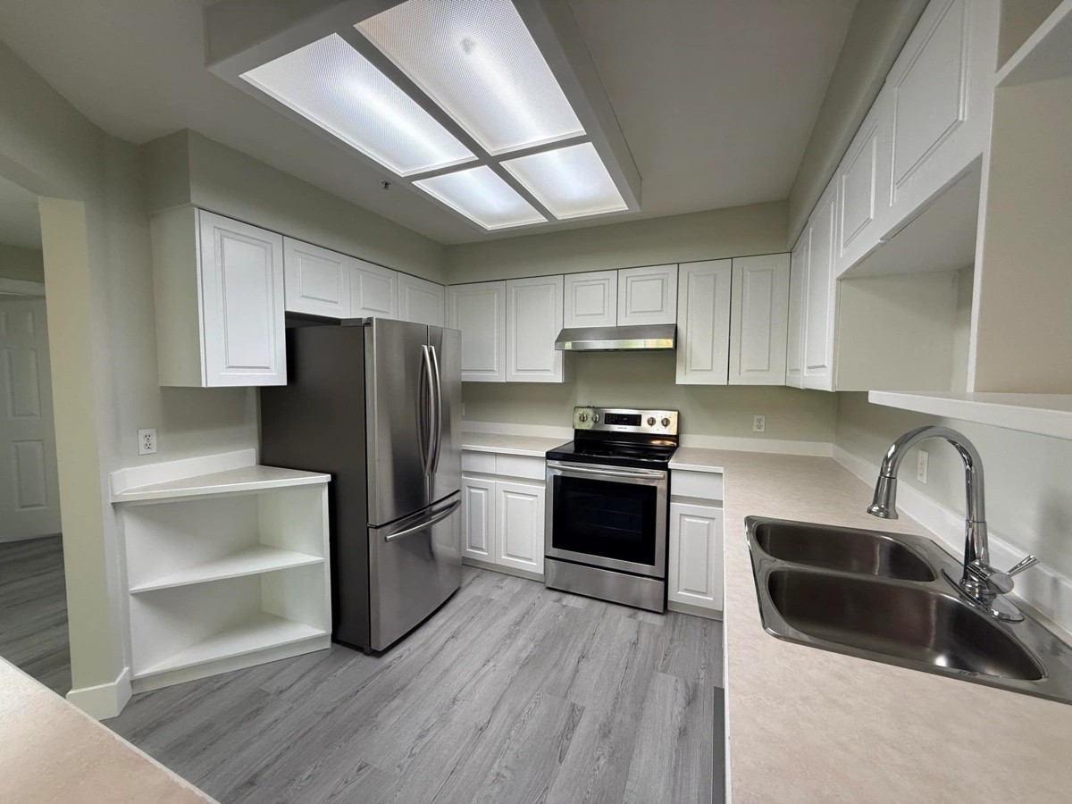 Living Room Photo of 206 1955 Suffolk Avenue, Port Coquitlam, BC