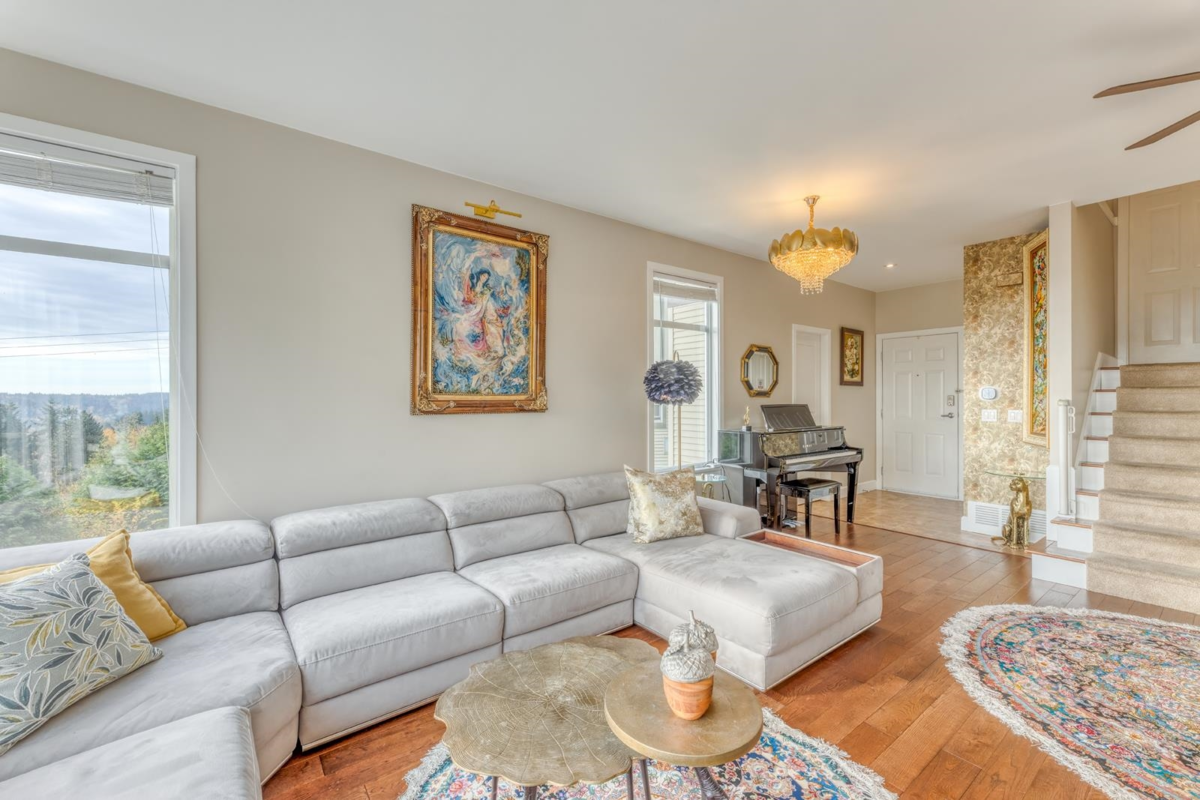 Kitchen Island Photo of 19 1486 Johnson Street, Coquitlam, BC