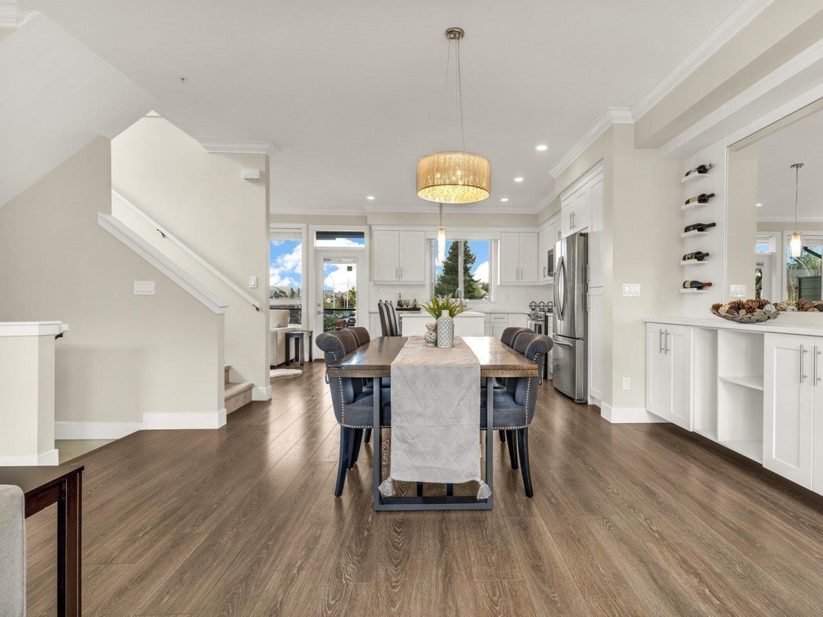 Bedroom 3 Photo of 101 19913 70 Avenue, Langley, BC