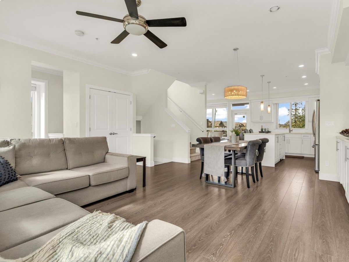 Bedroom 4 Photo of 101 19913 70 Avenue, Langley, BC