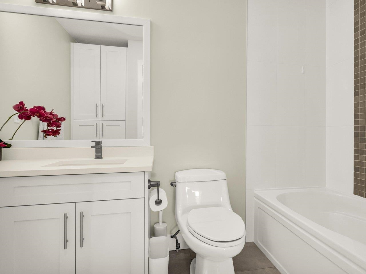 Garage Interior Photo of 101 19913 70 Avenue, Langley, BC