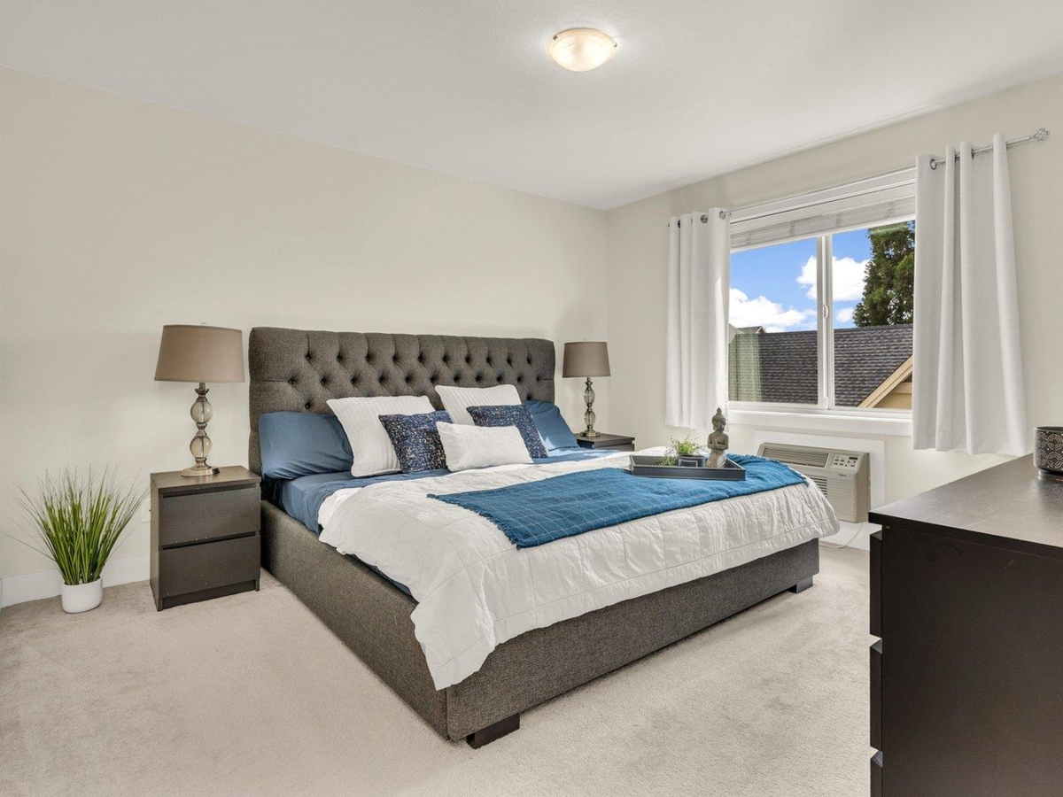 Laundry Room Photo of 101 19913 70 Avenue, Langley, BC