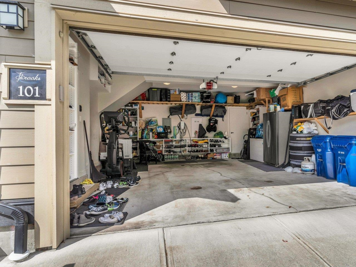 Street View Photo of 101 19913 70 Avenue, Langley, BC