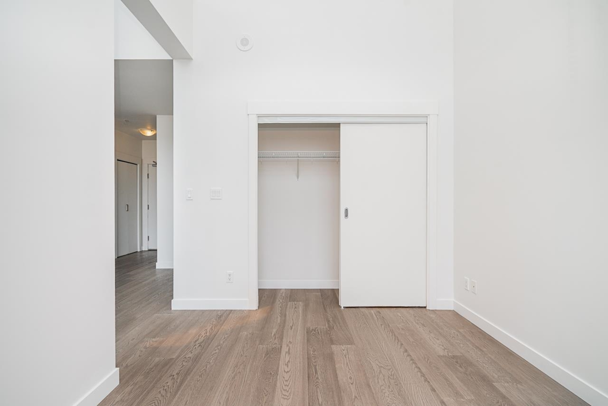 Laundry Room Photo of 2501 10777 University Drive, Surrey, BC