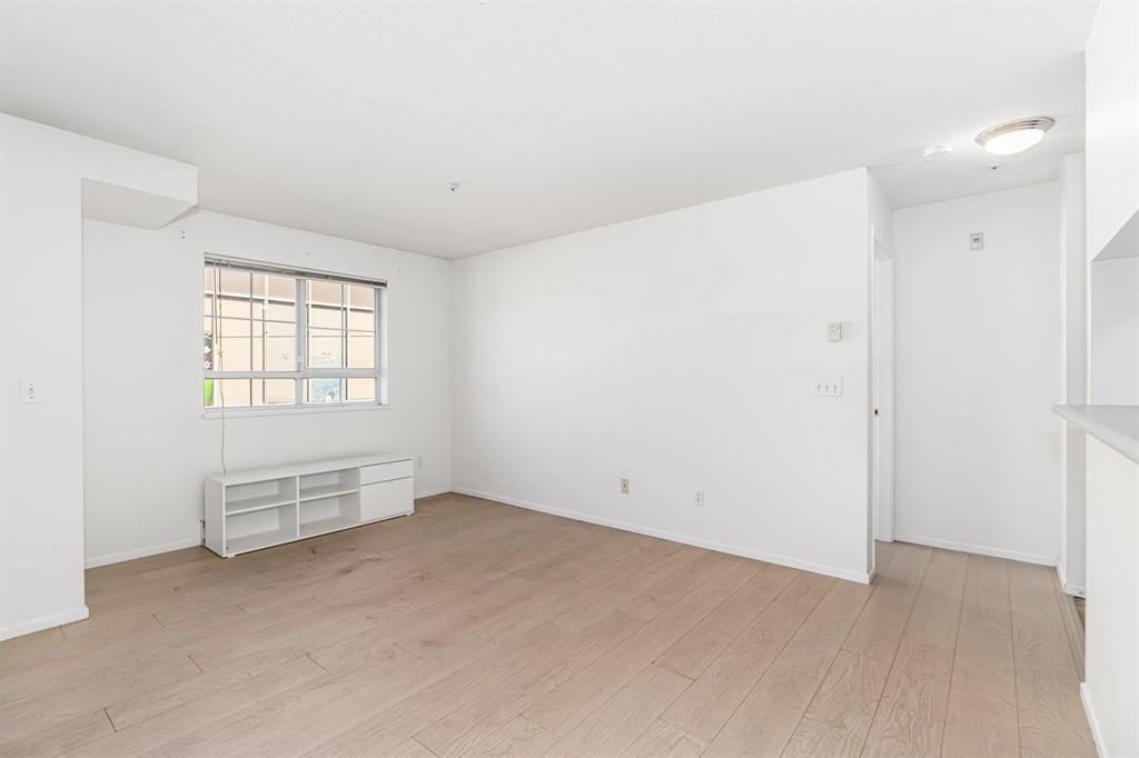 Exterior Rear Photo of 101 723 Twelfth Street, New Westminster, BC