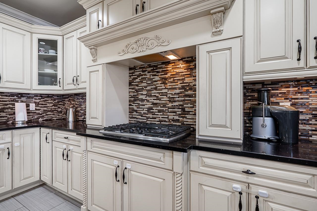 Primary Bathroom Photo of 5909 125 Street, Surrey, BC