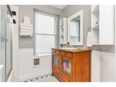 Kitchen Photo of 32945 3 Avenue, Mission, BC