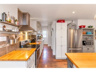 Pantry Photo of 32945 3 Avenue, Mission, BC
