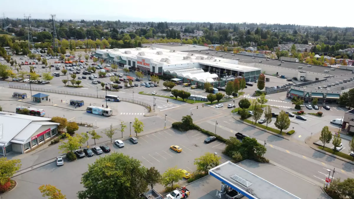 Entry Foyer Photo of 212 7511 120 Street, Delta, BC