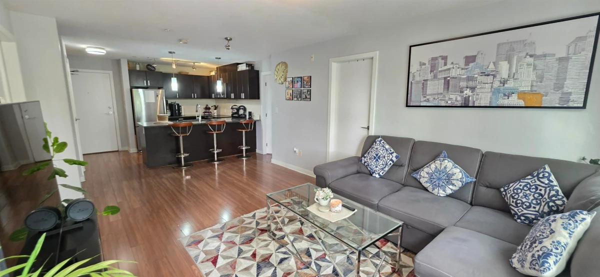 Kitchen Photo of 212 7511 120 Street, Delta, BC