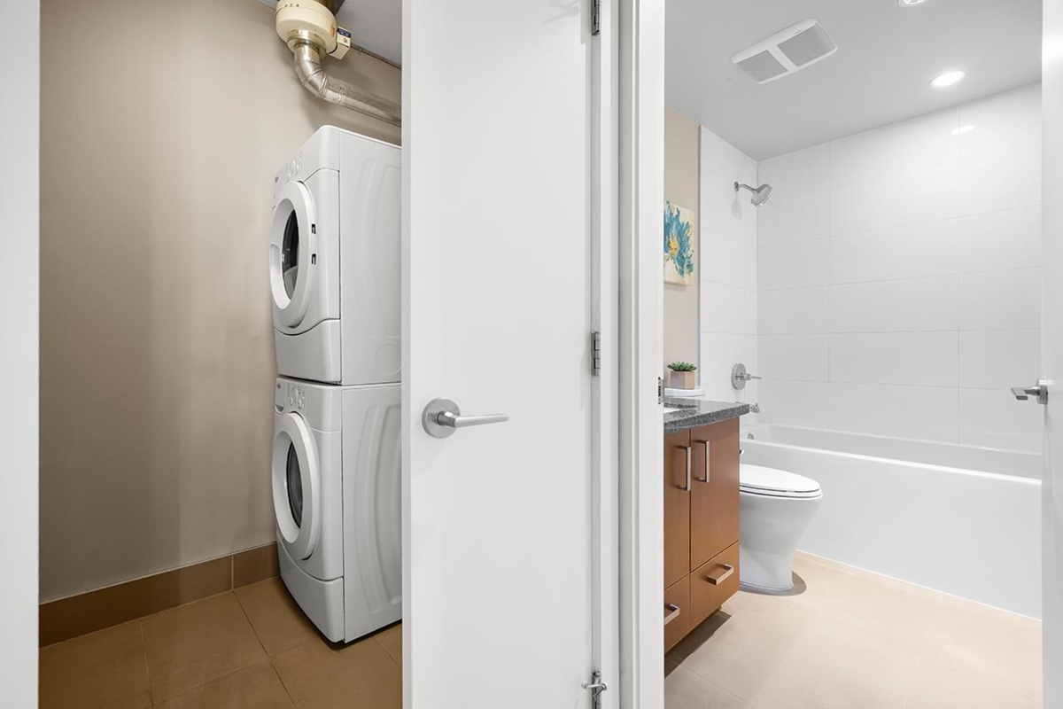 Bedroom 4 Photo of 1709 3008 Glen Drive, Coquitlam, BC