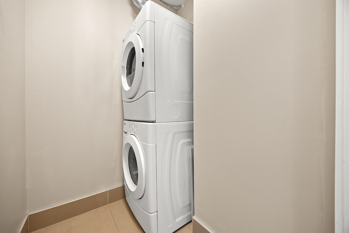 Guest Bathroom Photo of 1709 3008 Glen Drive, Coquitlam, BC