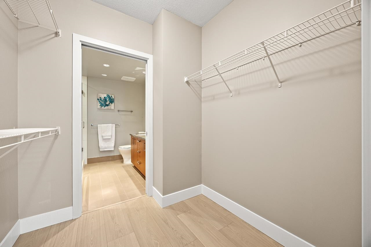Mudroom Photo of 1709 3008 Glen Drive, Coquitlam, BC