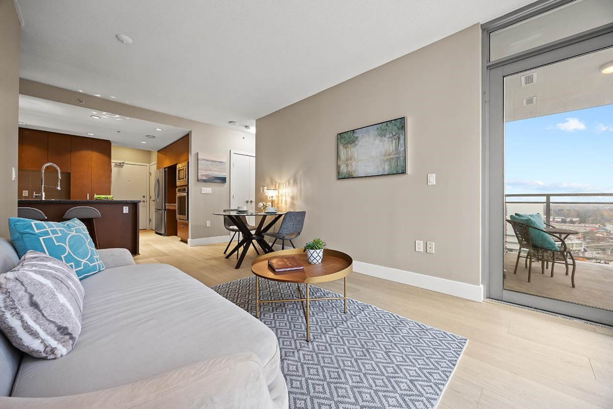 Walk-In Closet Photo of 1709 3008 Glen Drive, Coquitlam, BC