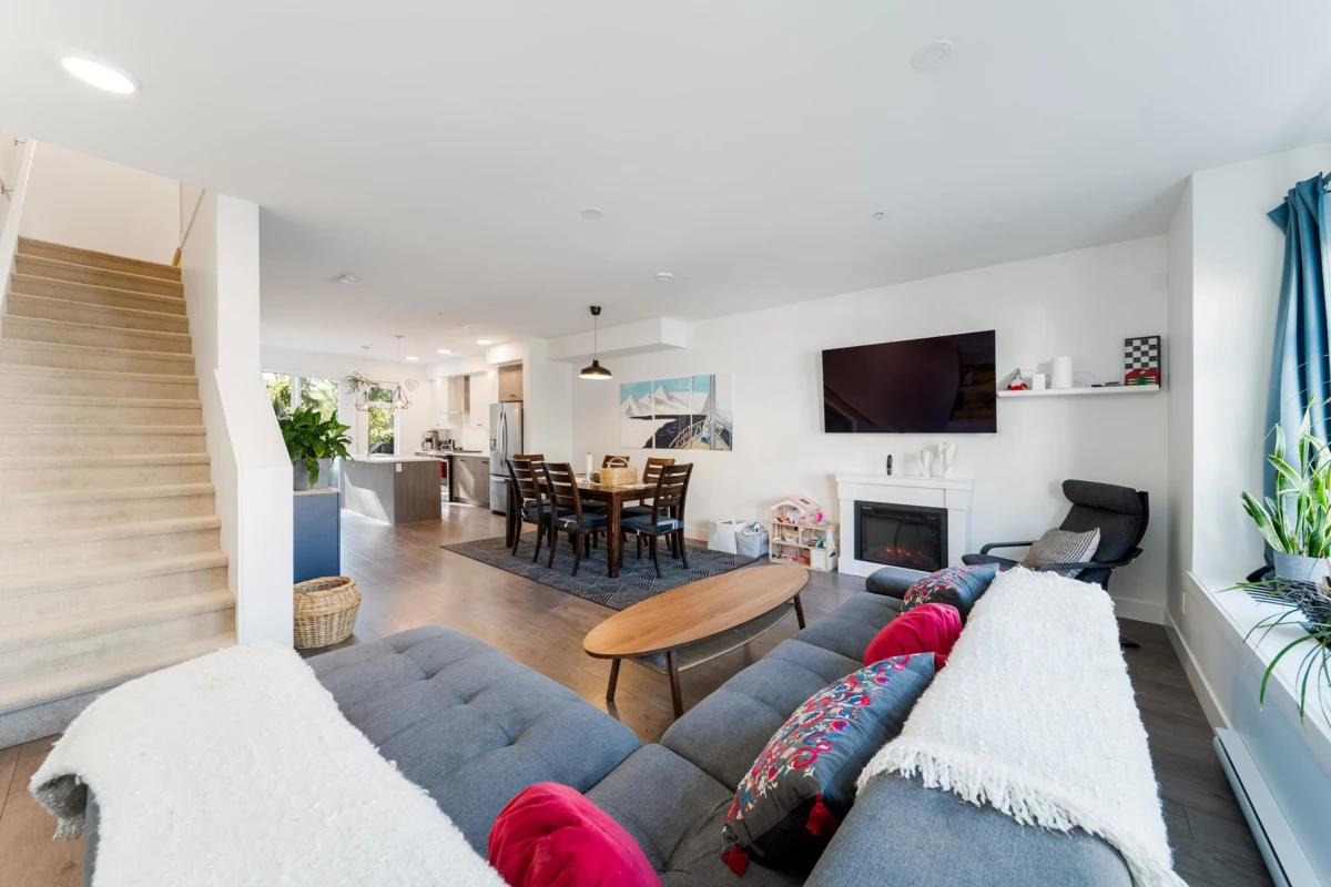 Bedroom 2 Photo of 66 24108 104 Avenue, Maple Ridge, BC