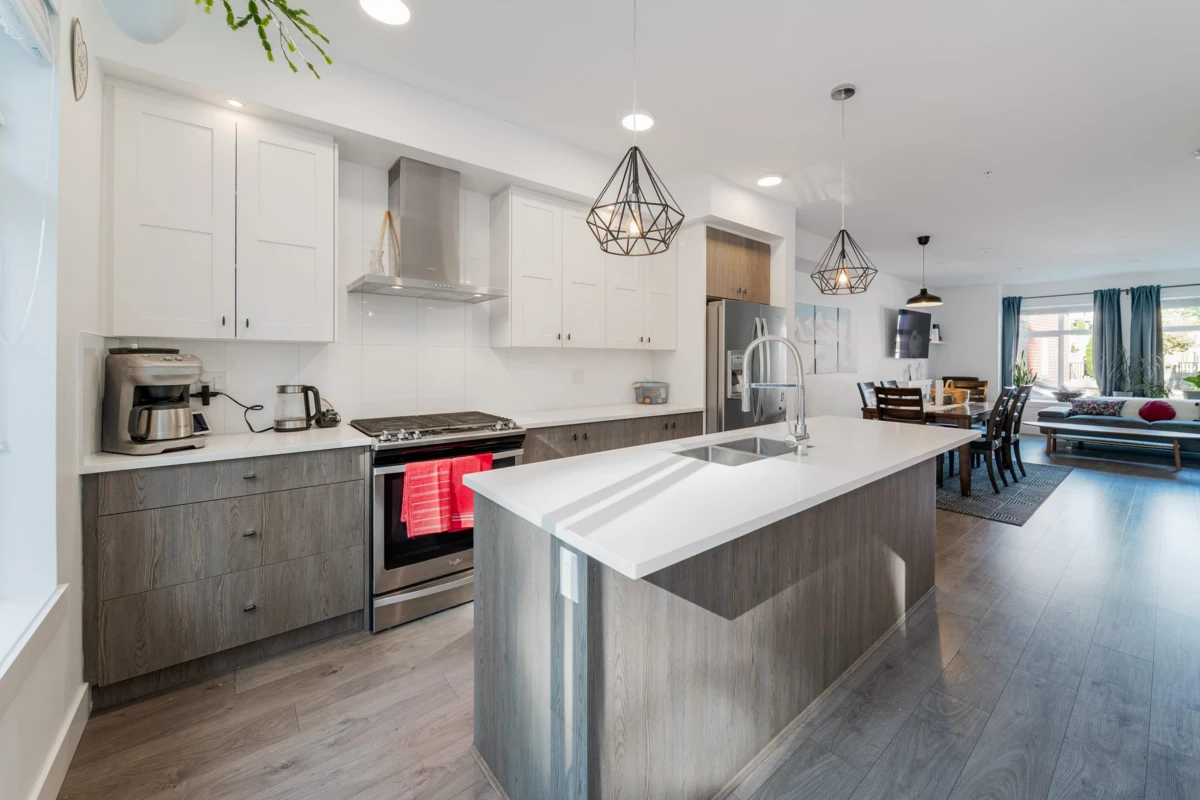 Dining Area Photo of 66 24108 104 Avenue, Maple Ridge, BC