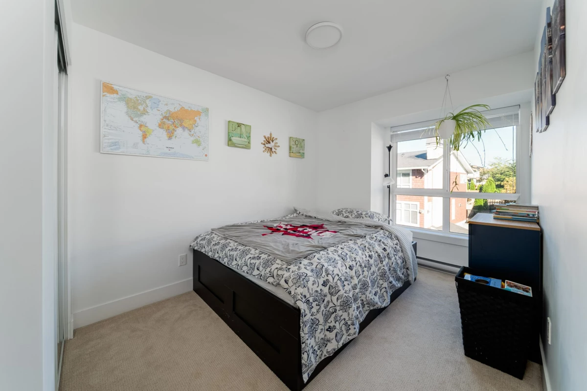 Entry Foyer Photo of 66 24108 104 Avenue, Maple Ridge, BC