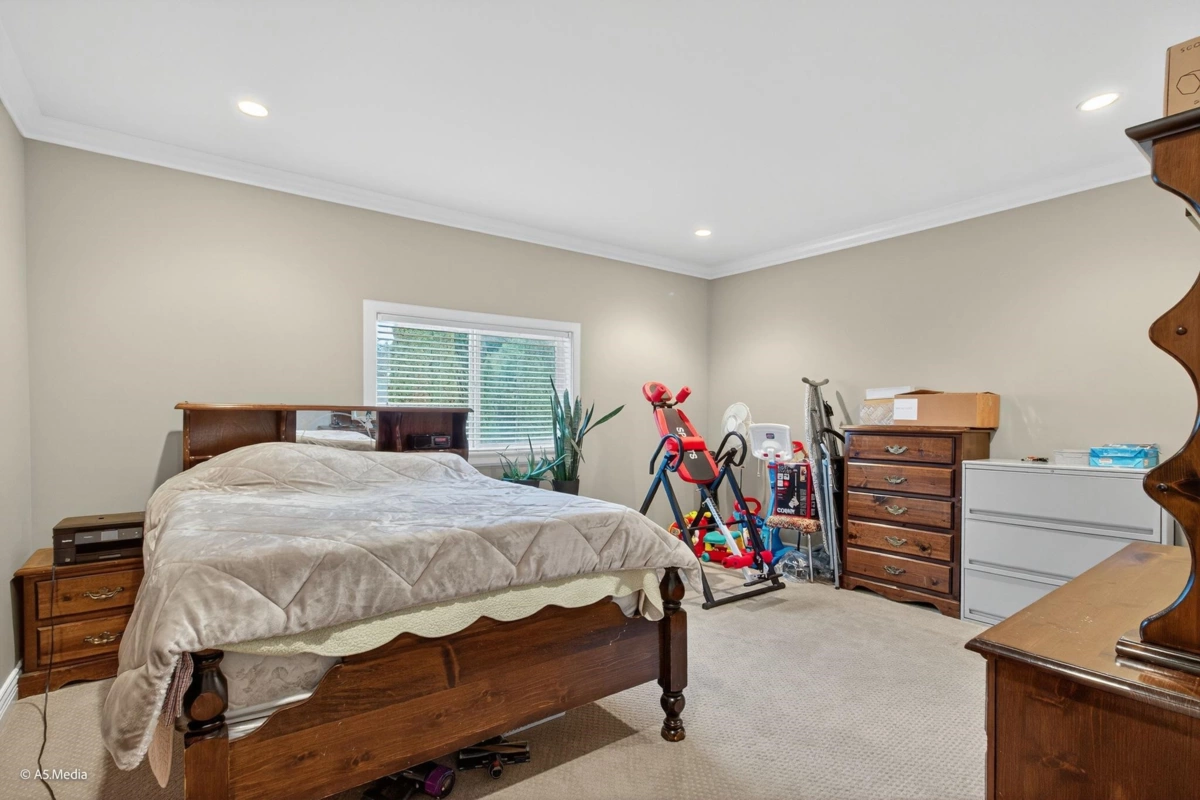 Bedroom 4 Photo of 13048 72 Avenue, Surrey, BC