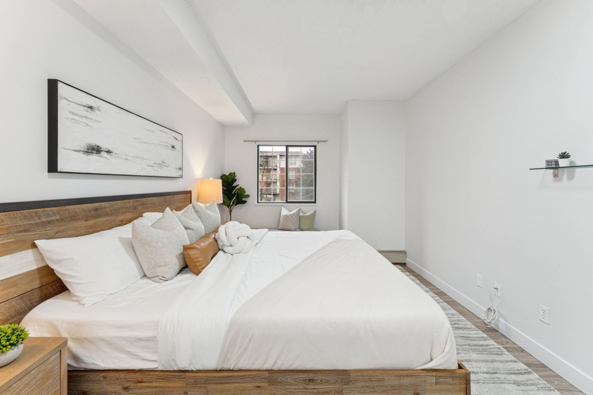 Walk-In Closet Photo of 106 8511 Westminster Highway, Richmond, BC