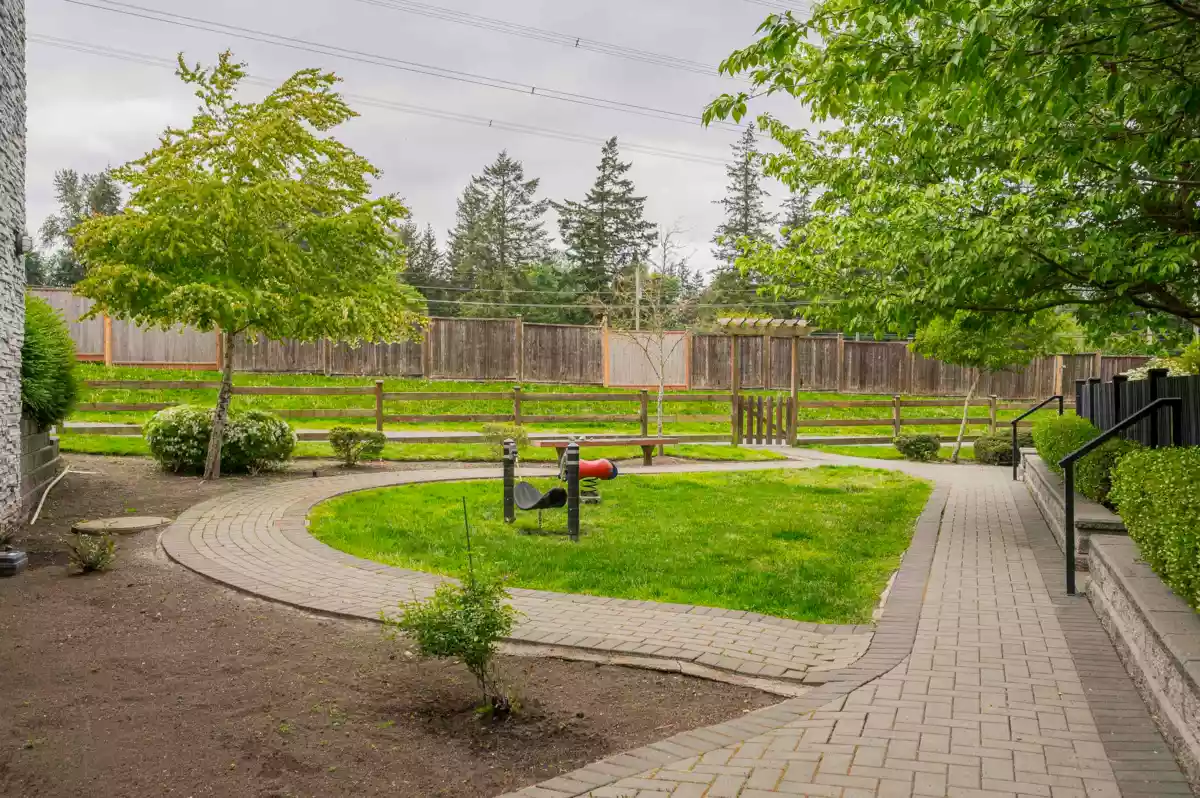 Community Amenities Photo (Clubhouse) of 40 15688 28 Avenue, Surrey, BC