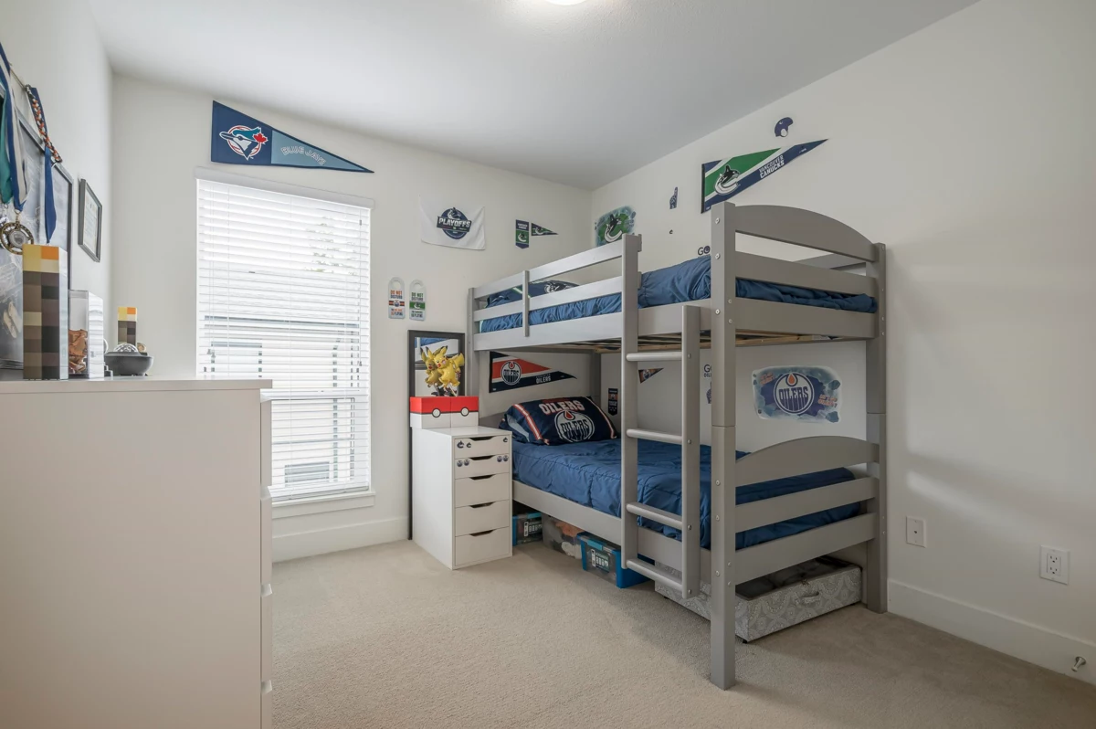 Front Yard Photo of 40 15688 28 Avenue, Surrey, BC