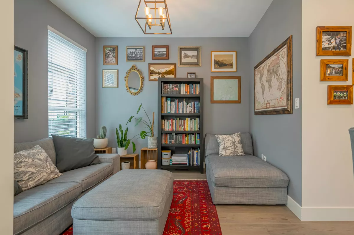 Guest Bathroom Photo of 40 15688 28 Avenue, Surrey, BC