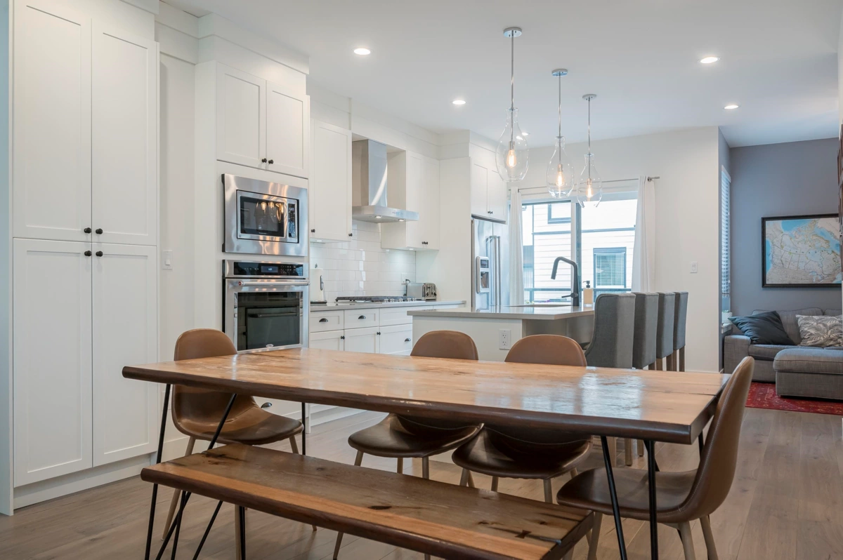 Walk-In Closet Photo of 40 15688 28 Avenue, Surrey, BC