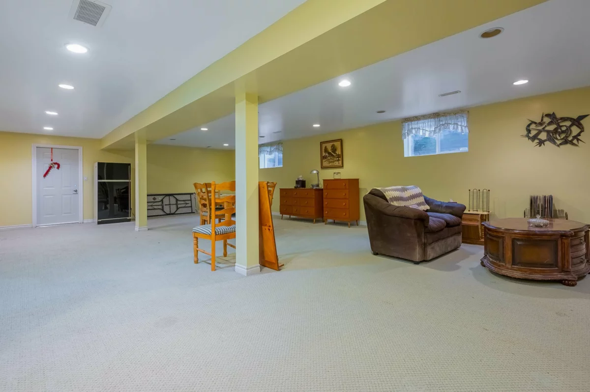 Backyard Photo of 32993 Hawthorne Avenue, Mission, BC