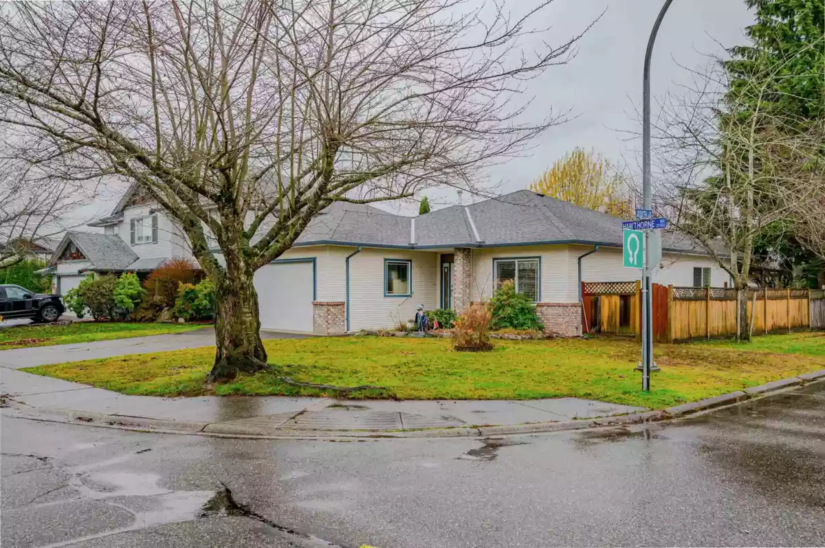 Exterior Rear Photo of 32993 Hawthorne Avenue, Mission, BC