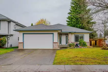 32993 Hawthorne Avenue, Mission, BC, Mission — Single Family Residence for sale