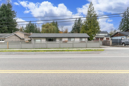 Kitchen Photo of 2561 Ross Road, Abbotsford, BC