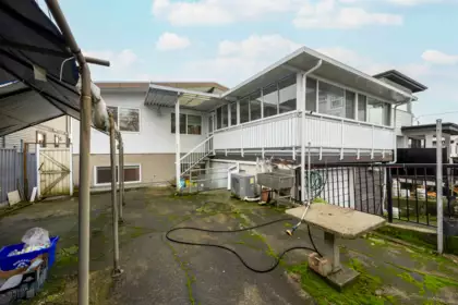 Hot Tub / Spa Photo of 3881 Napier Street, Burnaby, BC