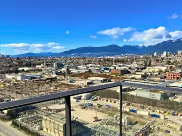 2002 2108 Gilmore Avenue, Burnaby, BC, Brentwood Park — 2 bed apartment/condo for sale