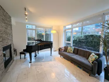 1211 W Cordova, Vancouver, BC, Vancouver — Townhouse for sale