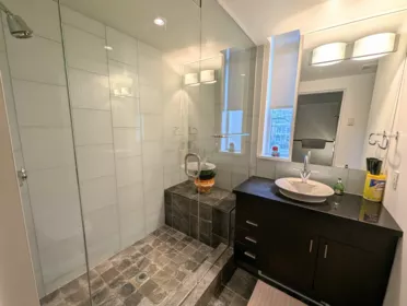 Primary Bathroom Photo of 1211 W Cordova, Vancouver, BC