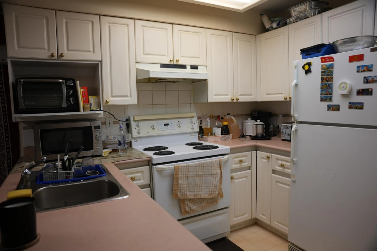 Breakfast Nook Photo of 418 6475 E Chester Street Street, Vancouver, BC