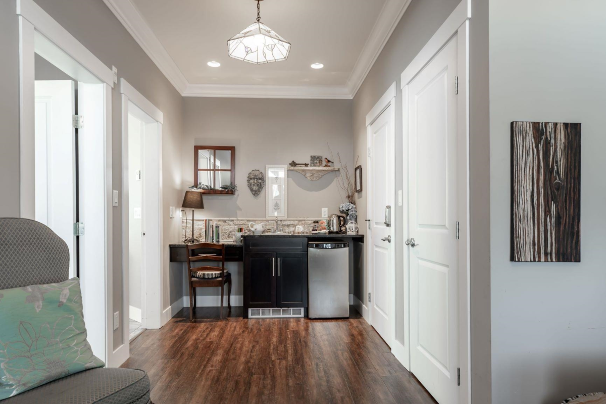 Entry Foyer Photo of 2379 Chardonnay Lane, Abbotsford, BC