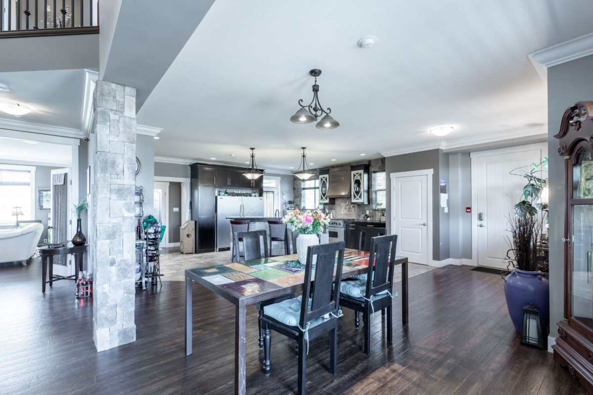 Hot Tub / Spa Photo of 2379 Chardonnay Lane, Abbotsford, BC