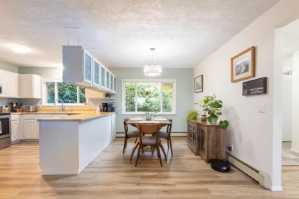 Dining Area Photo of 12873 Dogwood Drive, Madeira Park, BC