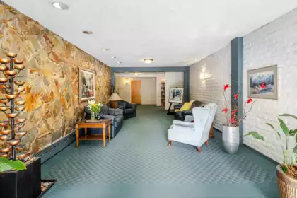 #304 1351 Martin Street, White Rock, BC, White Rock — Apartment/Condo for sale