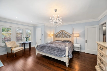 Guest Bathroom Photo of 6050 Athlone Street, Vancouver, BC