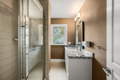 Laundry Room Photo of 6050 Athlone Street, Vancouver, BC