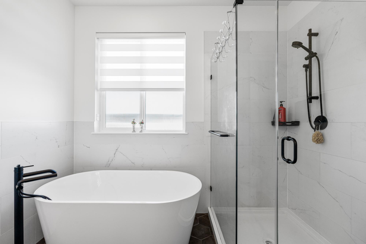 Basement Recreation Room Photo of 19647 75 Avenue, Langley, BC