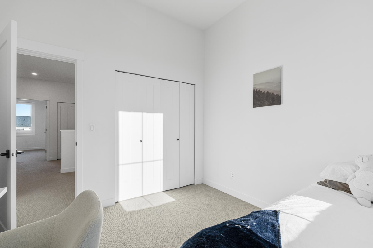 Hallway Photo of 19647 75 Avenue, Langley, BC